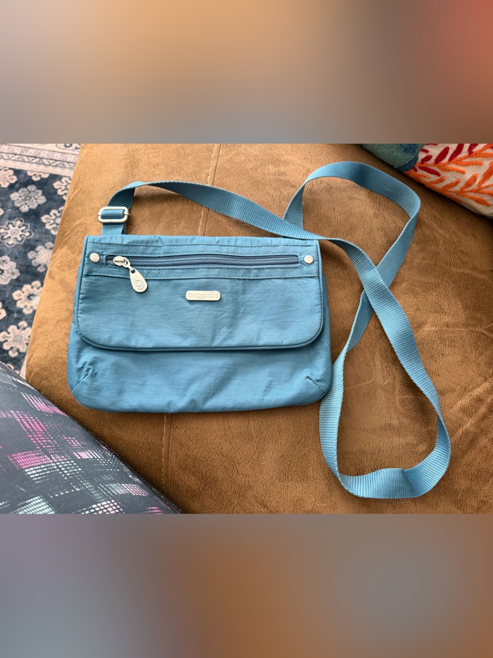 Baggallini Light Teal Crossbody Bag with Adjustable Strap
